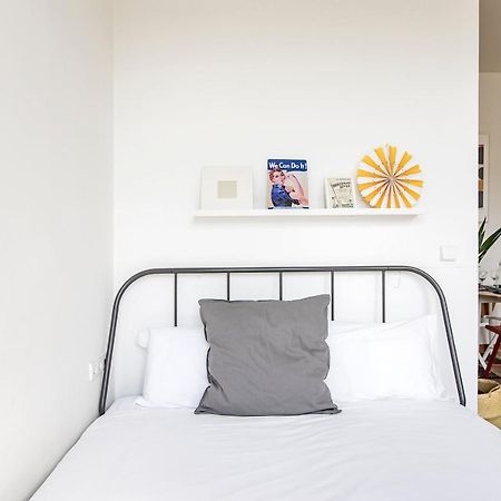 Bonjardim Studio w/ Balcony by LovelyStay Porto Bagian luar foto