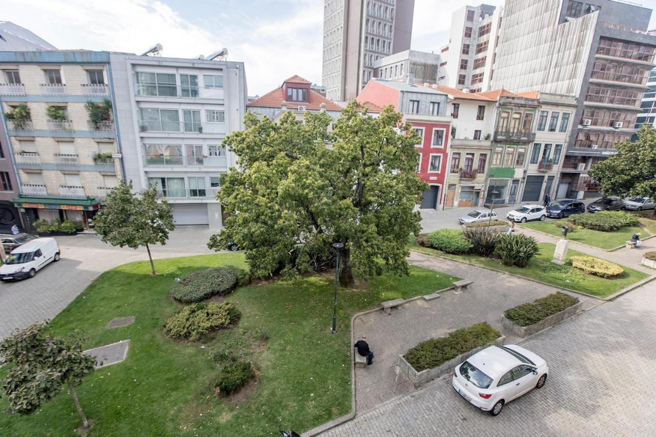 Bonjardim Studio w/ Balcony by LovelyStay Porto Bagian luar foto